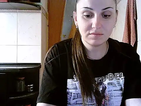 Snapshot of Yuliia30 chatting on 02-26-26, 07:24 Yuliia30 online show from 02-26-26, 07:24