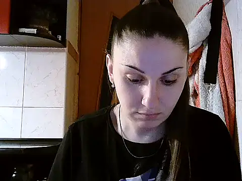 Snapshot of Yuliia30 chatting on 03-03-26, 03:07 Yuliia30 online show from 03-03-26, 03:07