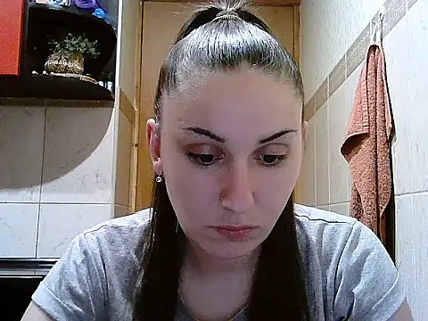 Snapshot of Yuliia30 chatting on 03-13-26, 07:31 Yuliia30 online show from 03-13-26, 07:31