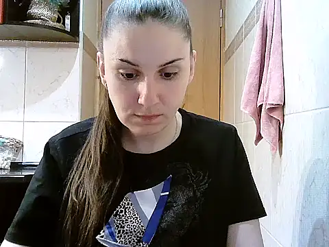 Yuliia30 online show from 04-29-26, 04:44