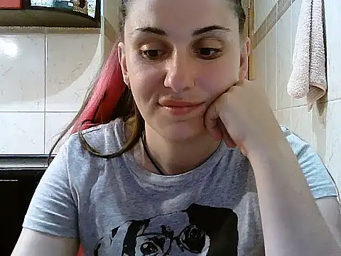 Yuliia30 online show from 06-26-26, 04:44