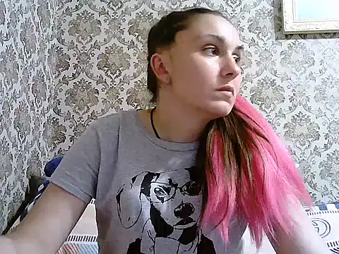 Yuliia30 online show from 06-27-26, 07:19