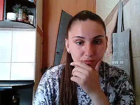 Yuliia30 online show from 07-04-26, 09:26