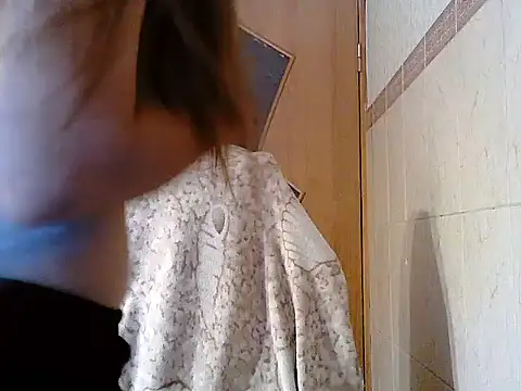 Yuliia30 online show from 07-12-26, 11:01