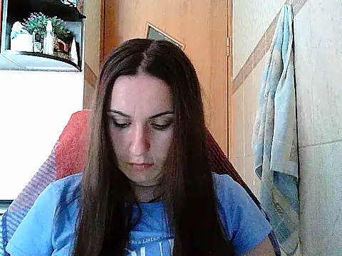 Yuliia30 online show from 07-18-26, 11:47