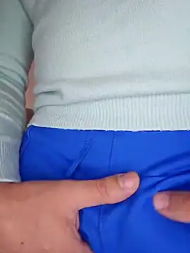 Snapshot of Mehmet2304 chatting on 01-22-25, 10:29 Mehmet2304 online show from 01-22-25, 10:29