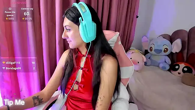 Snapshot of sweetfoxy_17 chatting on 01-16-26, 06:06 sweetfoxy 17 online show from 01-16-26, 06:06