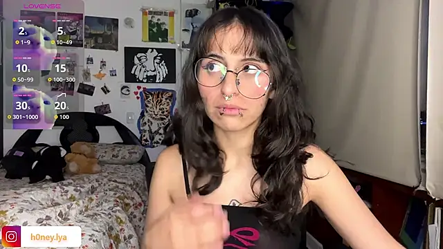 B0nnie H0ney online show from 07-03-26, 01:45