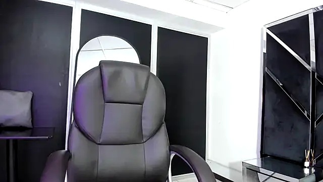 Salmaportman69 online show from 09-26-25, 03:54