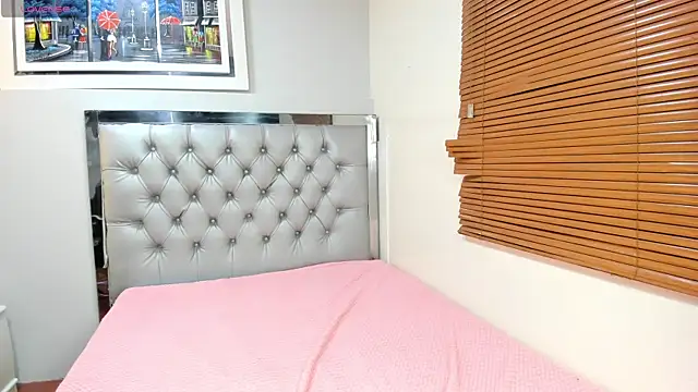 kathepickmanx online show from 06-12-26, 03:38