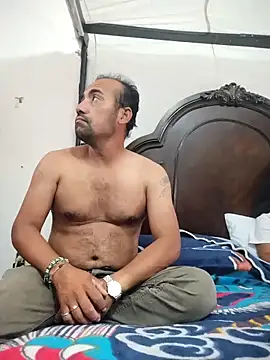 Snapshot of Goloso2423 chatting on 12-03-25, 08:23 Goloso2423 online show from 12-03-25, 08:23