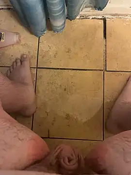 Snapshot of Bigcokz123456 chatting on 03-08-26, 04:49 Bigcokz123456 online show from 03-08-26, 04:49