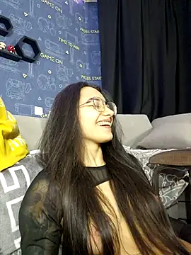 Snapshot of LittleX_Angel chatting on 03-05-25, 10:55 LittleX Angel online show from 03-05-25, 10:55