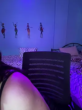 Snapshot of Ayeshaa__25 chatting on 03-07-25, 09:07 Ayeshaa  25 online show from 03-07-25, 09:07