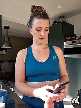 cumtomama online show from 09-29-25, 09:25