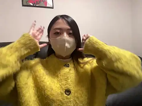 Snapshot of yazawa_oO chatting on 02-11-25, 11:12 yazawa oO online show from 02-11-25, 11:12