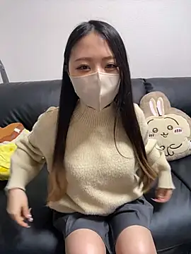 Snapshot of yazawa_oO chatting on 02-18-26, 12:45 yazawa oO online show from 02-18-26, 12:45