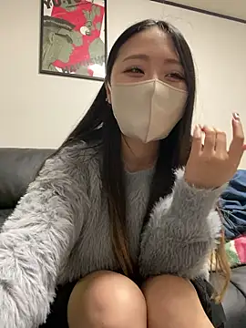 Snapshot of yazawa_oO chatting on 02-20-26, 01:11 yazawa oO online show from 02-20-26, 01:11