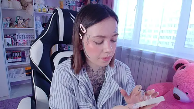 Catharsisi online show from 03-07-25, 03:18