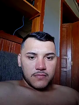 Snapshot of Daniel_brito_2024 chatting on 11-21-25, 07:23 Daniel brito 2024 online show from 11-21-25, 07:23