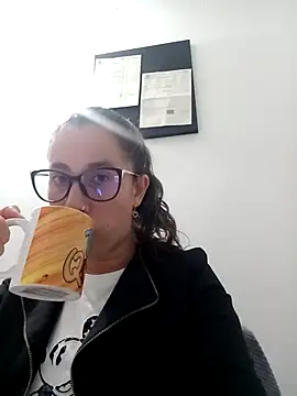 CHARLOTTE 1711 online show from 03-20-25, 01:57