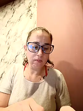 CHARLOTTE 1711 online show from 06-05-26, 12:28