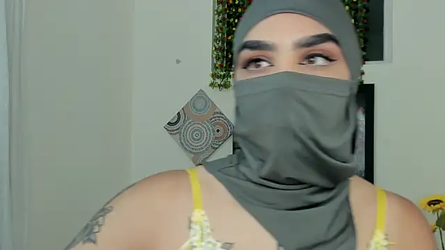 Maissa Alabi online show from 09-20-25, 04:19