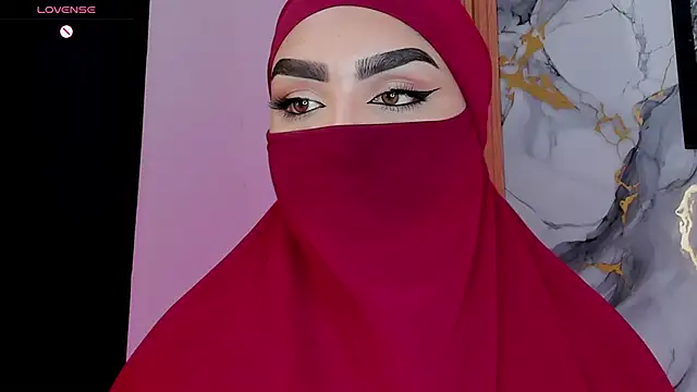 Maissa Alabi online show from 07-13-26, 09:06