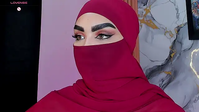Maissa Alabi online show from 07-15-26, 07:19