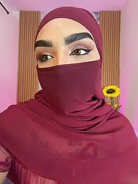 Maissa Alabi online show from 07-27-26, 07:32