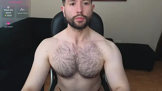 Snapshot of hairyncuteass chatting on 05-19-26, 02:23 hairyncuteass online show from 05-19-26, 02:23