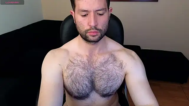 Snapshot of hairyncuteass chatting on 06-05-26, 08:58 hairyncuteass online show from 06-05-26, 08:58