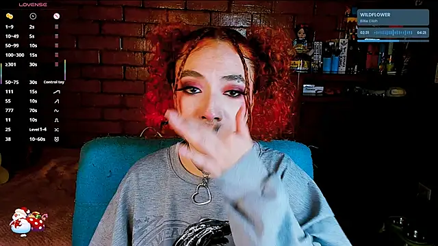 Snapshot of Annycolin_ chatting on 12-18-25, 03:23 Annycolin online show from 12-18-25, 03:23