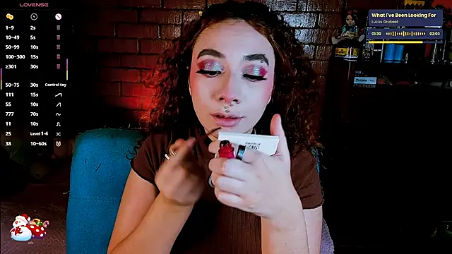 Snapshot of Annycolin_ chatting on 01-13-26, 01:33 Annycolin online show from 01-13-26, 01:33