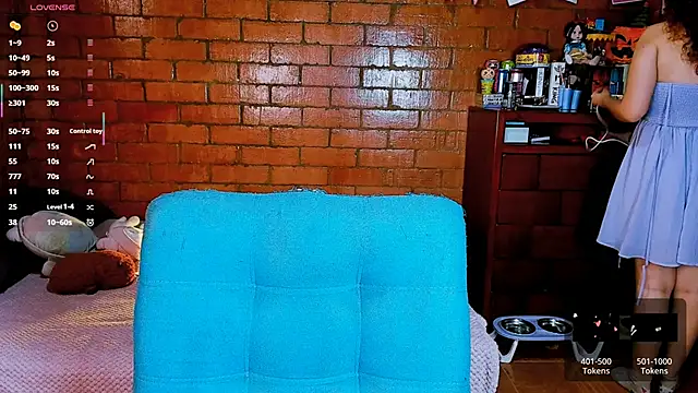 Snapshot of Annycolin_ chatting on 03-03-26, 09:42 Annycolin online show from 03-03-26, 09:42