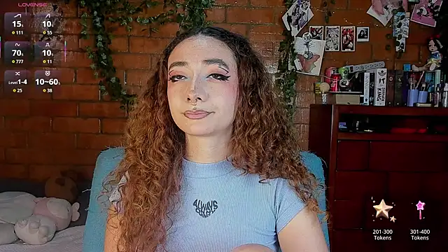 Annycolin  online show from 07-24-26, 10:19