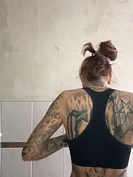 Snapshot of Black_sweet_Rose chatting on 12-18-25, 11:05 Black sweet Rose online show from 12-18-25, 11:05