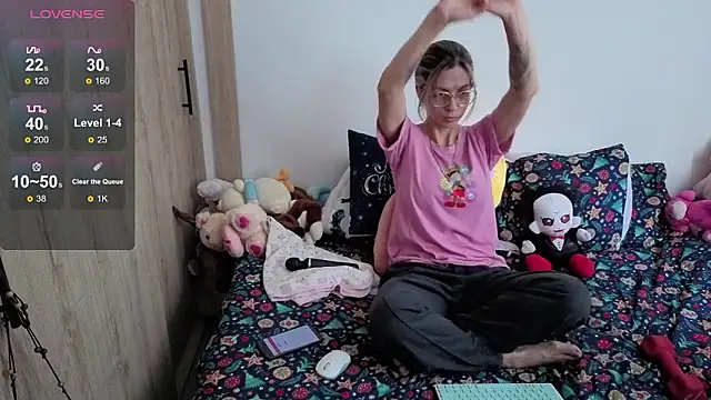 Princezzlove3 online show from 03-10-26, 12:32