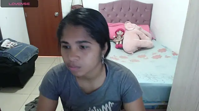 july-feria online show from 09-28-25, 04:12