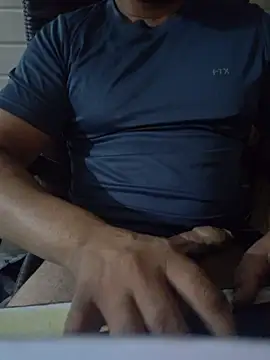 Snapshot of xxxsmartboyxxx chatting on 04-07-26, 07:14 xxxsmartboyxxx online show from 04-07-26, 07:14