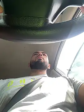 Snapshot of arturguy00 chatting on 03-24-26, 03:06 arturguy00 online show from 03-24-26, 03:06