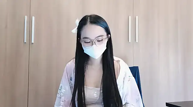 Lush-Office online show from 03-15-25, 12:02