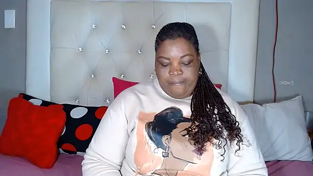 omalicha98 online show from 06-11-26, 07:28