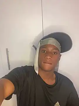 snotLoud online show from 03-21-25, 02:40