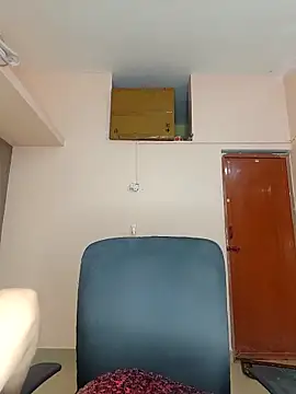 Babbyy doll online show from 10-15-25, 07:58