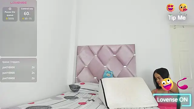 AnieRey online show from 04-18-26, 12:53