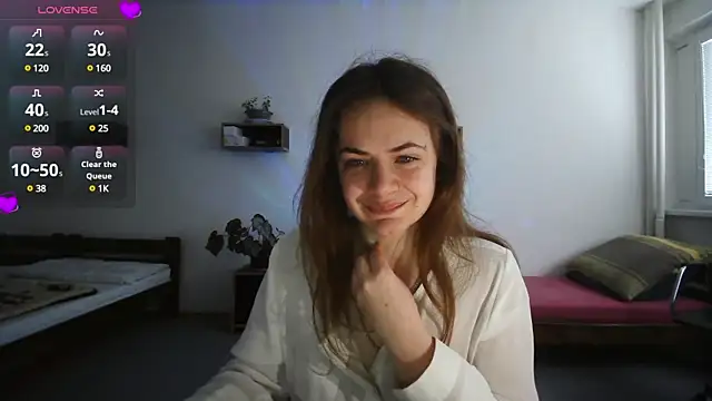 Snapshot of Your___Hope chatting on 03-04-25, 06:26 Your Hope online show from 03-04-25, 06:26