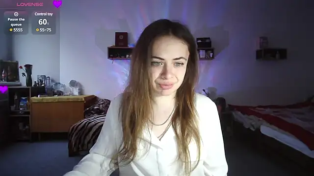 Snapshot of Your___Hope chatting on 03-08-25, 04:28 Your Hope online show from 03-08-25, 04:28