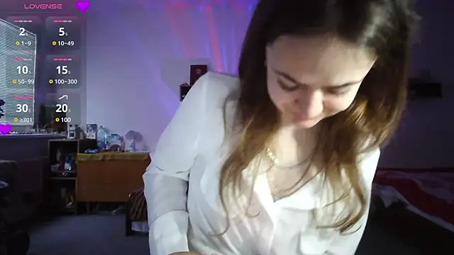 Snapshot of Your___Hope chatting on 03-15-25, 06:36 Your Hope online show from 03-15-25, 06:36