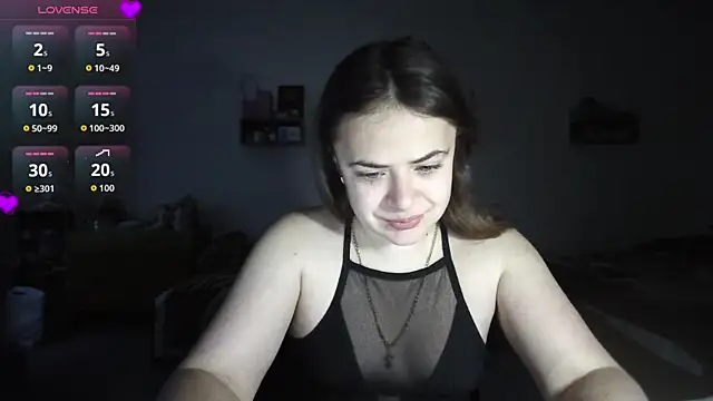 Snapshot of Your___Hope chatting on 11-26-25, 06:47 Your Hope online show from 11-26-25, 06:47